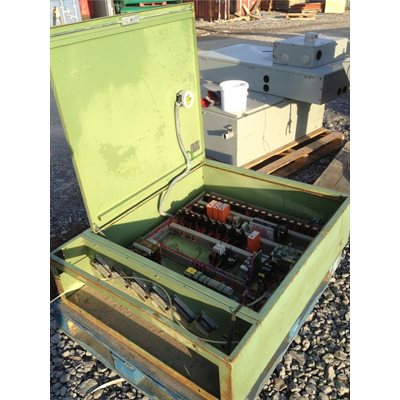 BOITE ELECTRIQUE. AVEC RELAIS TRACK ET BCP PLUS BOITE ELECTRIQUE. AVEC RELAIS TRACK ET BCP PLUS
