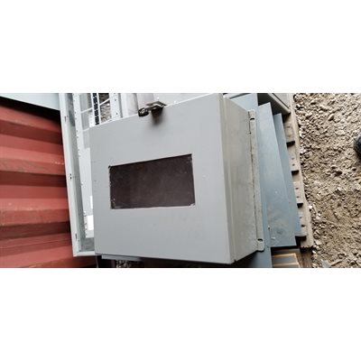 BOITE ELECTRIQUE AVEC VITRE ET BARRURE ETANCHE BOITE ELECTRIQUE AVEC VITRE ET BARRURE ETANCHE
