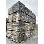 BOIS 4PO X 4PO X 48PO AVEC RAINURE 1-1 / 4PO X 1 / 4PO