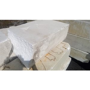 BLOC DE STYROMOUSSE, FORMATS VARIES - RETAILLES