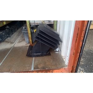 MAXIMUM EN TOLE NOIR (VENTILATION ENTRE-TOIT) USAGE