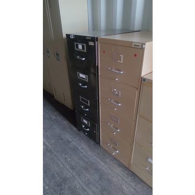 CLASSEUR EN MÉTAL 4 TIROIRS - 18PO X 28PO X 51PO