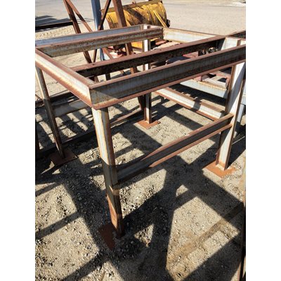 TABLE DE TRAVAIL EN ACIER 51 PO X 49 PO X 45 PO DE HAUT