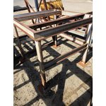 TABLE DE TRAVAIL EN ACIER 51 PO X 49 PO X 45 PO DE HAUT