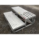 ESCALIER ALUMINIUM POUR ESTRADE. 44X59X20