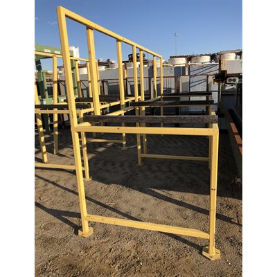 STRUCTURE ACIER JAUNE DE 4PI DE HAUT X 52 PO X 14PI DE LONG